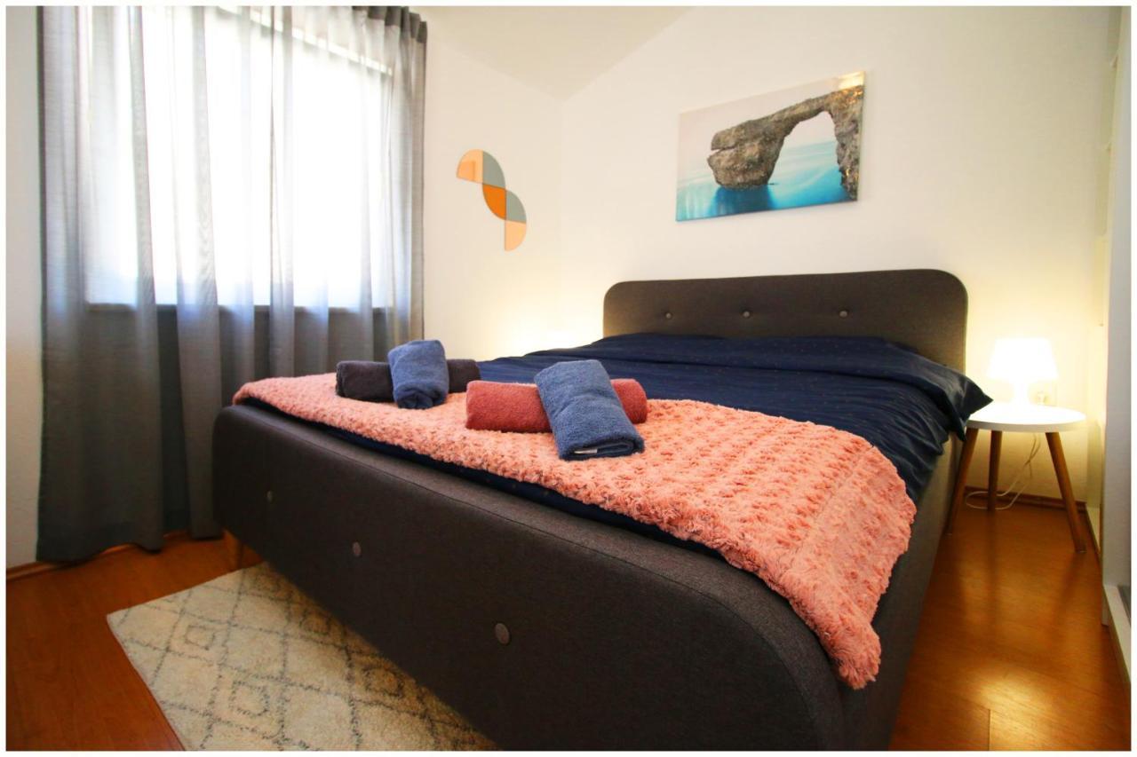 Studio Apartman Elena Primošten Esterno foto