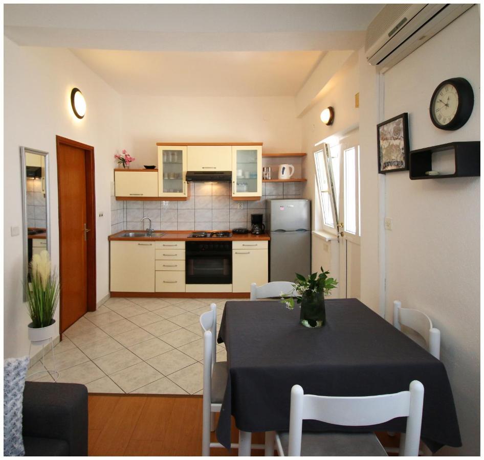 Studio Apartman Elena Primošten Esterno foto